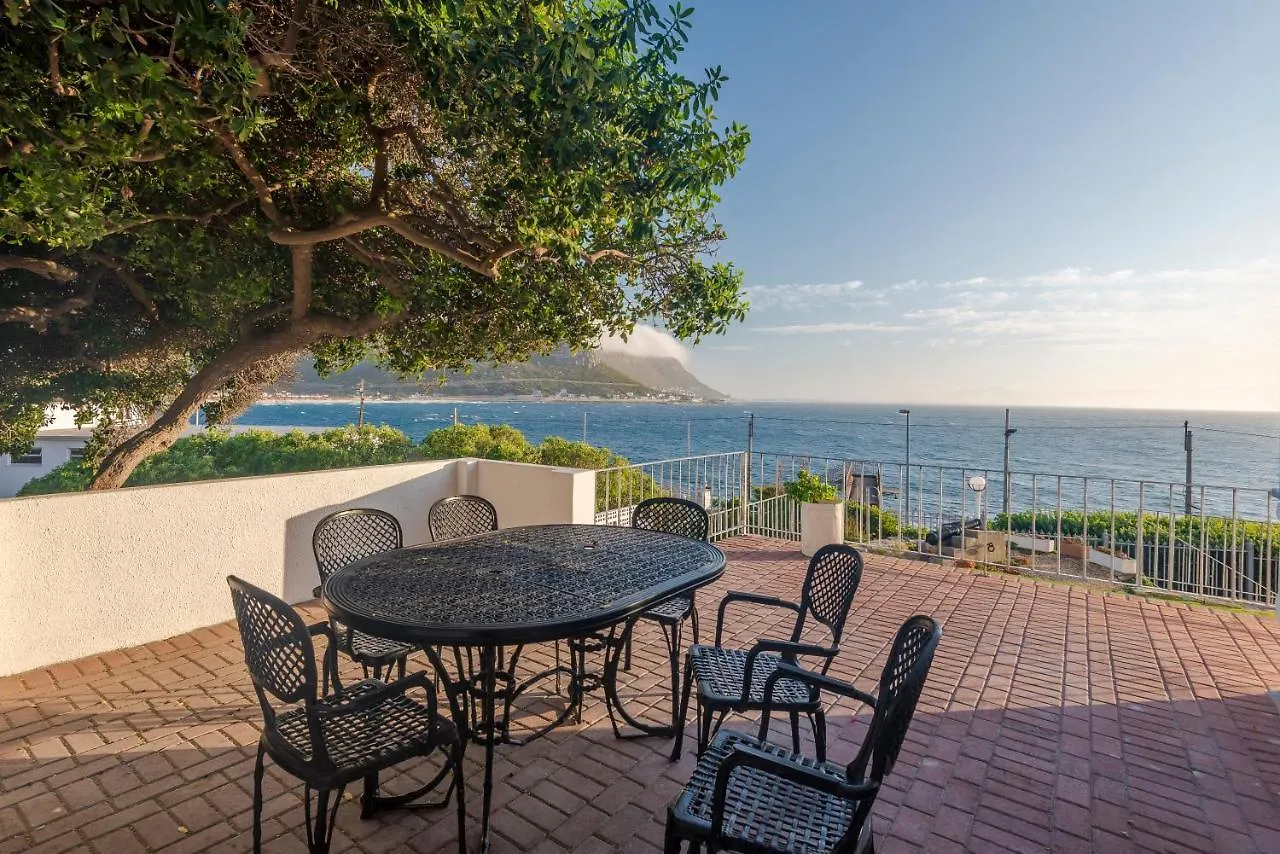Sunny Cove Manor Bed and Breakfast Fish Hoek