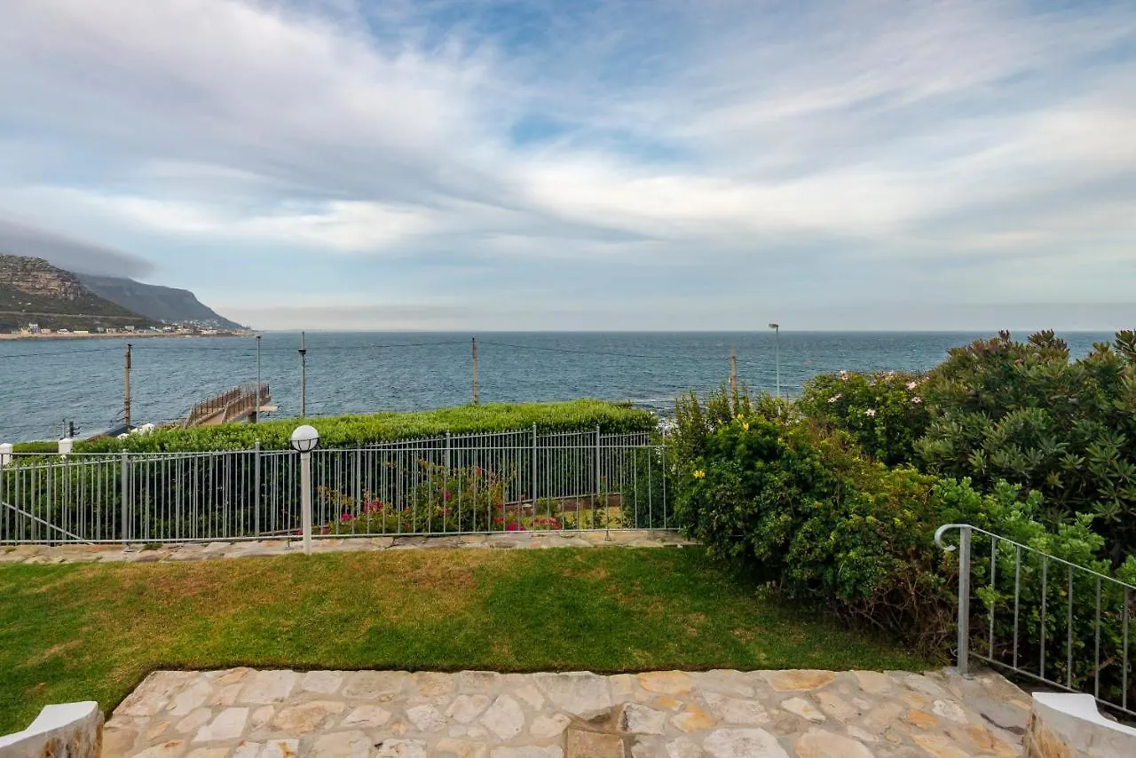 Sunny Cove Manor Bed and Breakfast Fish Hoek