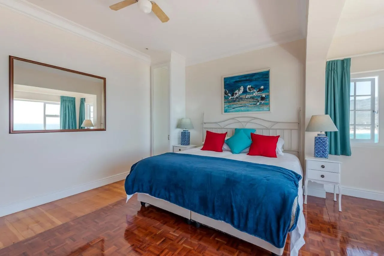 Sunny Cove Manor Bed and Breakfast Fish Hoek 0*,  Νότια Αφρική