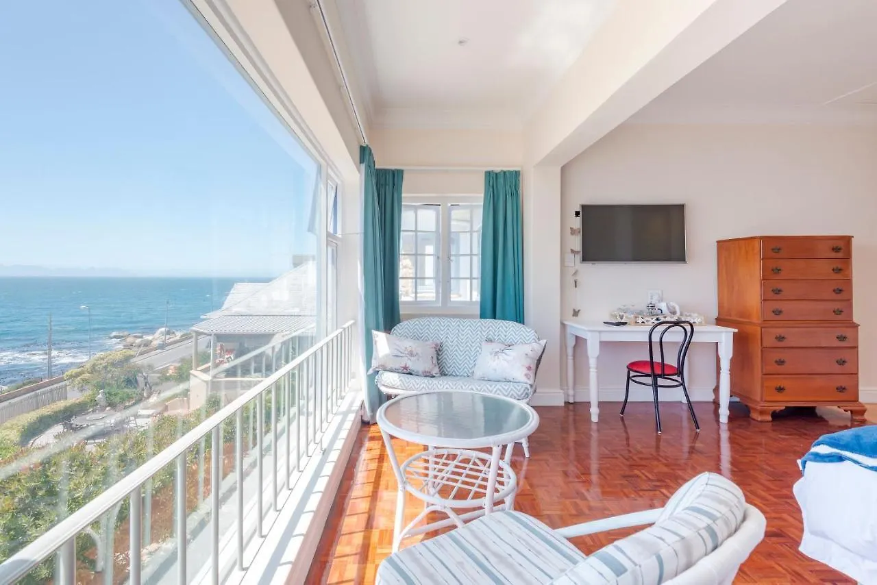 Maison d'hôtes Sunny Cove Manor à Weltevreder Couette-café Fish Hoek